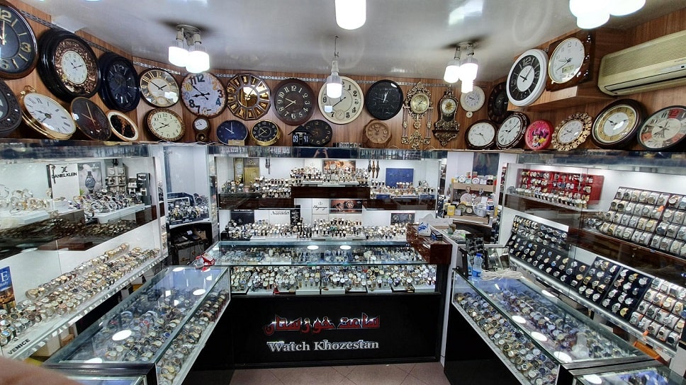 ساعت فروشی در دزفول